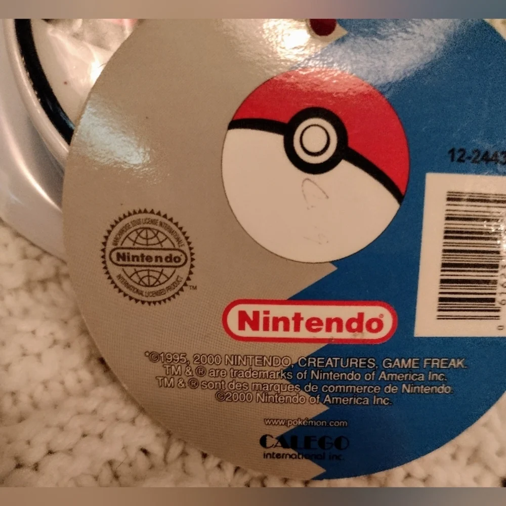 Pokemon Pikachu Coin Purse Pokeball Mini Vinyl Zip Pouch Nintendo Vintage Y2K - Picture 6 of 8